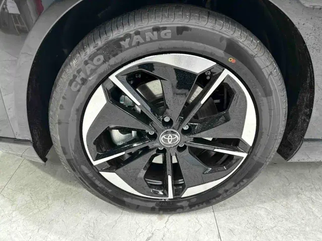 Toyota BoZhi 3X — Фото автомобиля 25