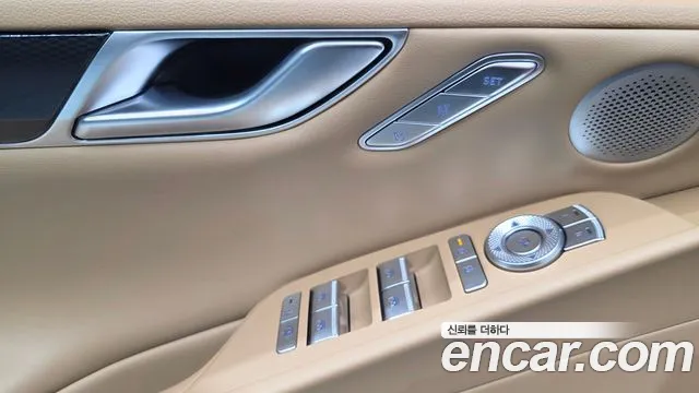 Genesis G80 RG3 — Фото автомобиля 30