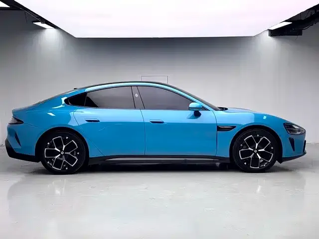 Xiaomi SU7 — Фото автомобиля 8