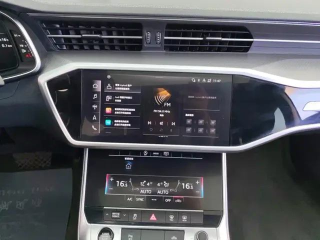 Audi A7L — Фото автомобиля 13