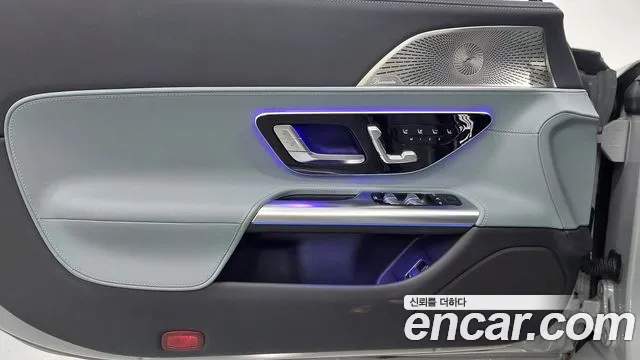 Mercedes-Benz SL-Class — Фото автомобиля 15