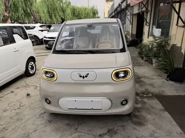 Wuling Hongguang Mini EV — Фото автомобиля 2