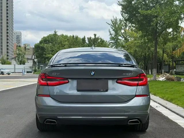 BMW 6 Series Gran Turismo — Фото автомобиля 3