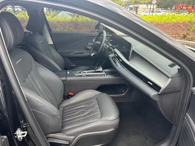 Chery Arrizo 8 — Фото автомобиля 5
