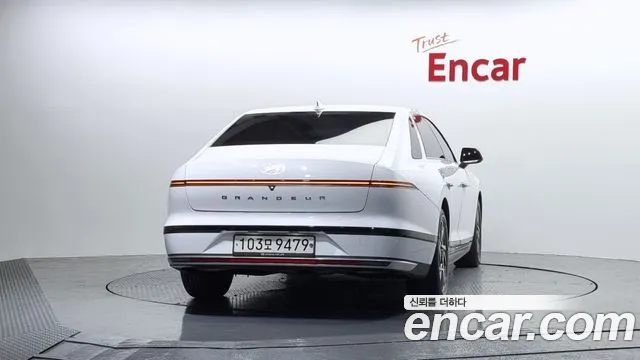Hyundai Grandeur Grandeur (GN7) 3.5 LPG 2WD (Такси) — Фото автомобиля 4