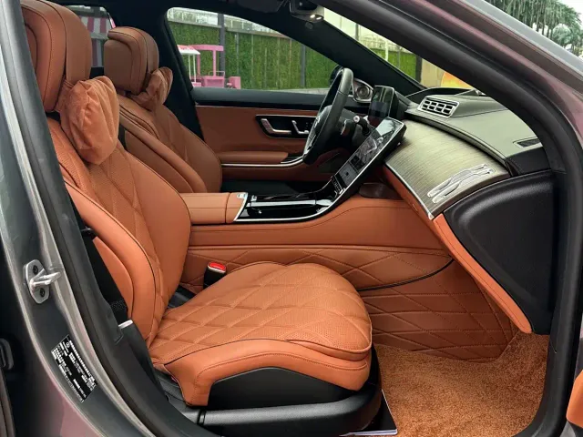 Mercedes-Benz Maybach S-Class — Фото автомобиля 13