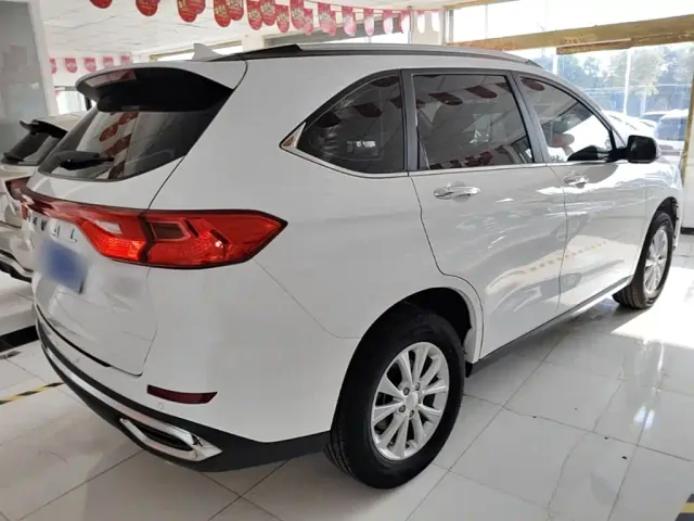 Haval M6 — Фото автомобиля 6