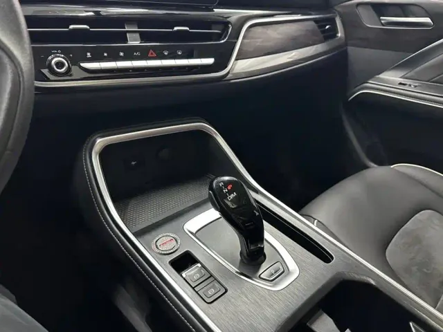 Haval H6 — Фото автомобиля 6