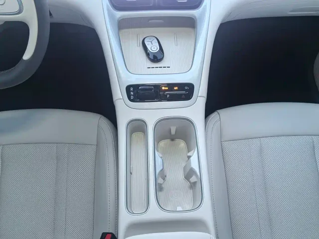 Geely Starry Wish — Фото автомобиля 23