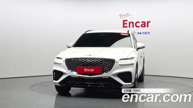 Genesis GV70 — Фото автомобиля 3