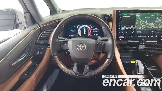 Toyota Alphard — Фото автомобиля 10