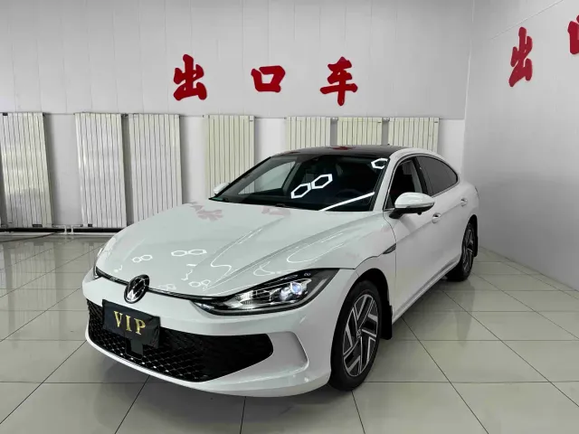 Фотография автомобиля — Volkswagen Lamando