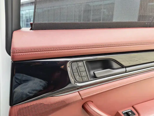 Porsche Panamera — Фото автомобиля 15