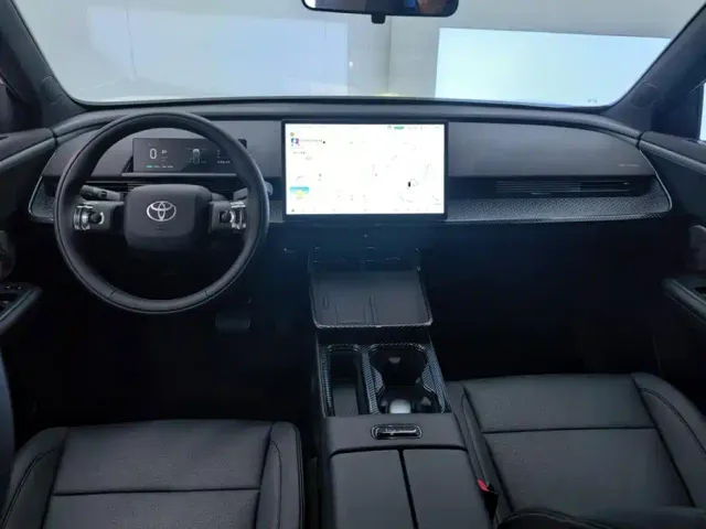 Toyota BoZhi 3X — Фото автомобиля 12