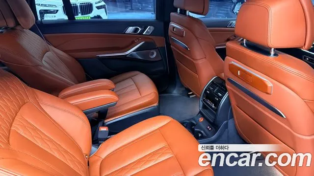 BMW X7 G07 — Фото автомобиля 10