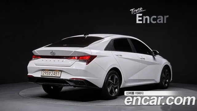 Hyundai AVANTE Avante (CN7) — Фото автомобиля 2