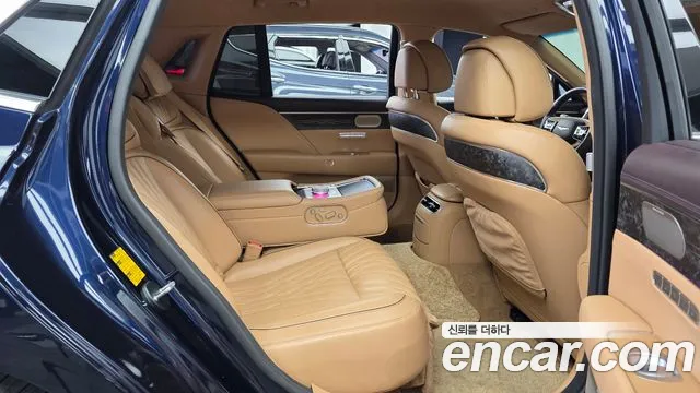 Genesis G90 RS4 — Фото автомобиля 12
