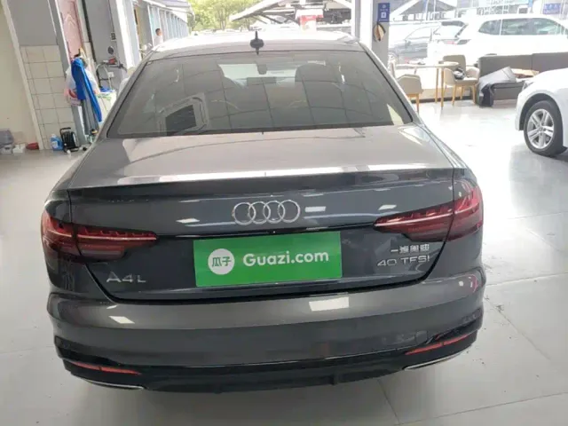 Audi A4L — Фото автомобиля 5