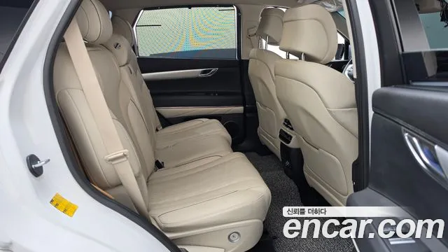 Genesis GV80 — Фото автомобиля 17