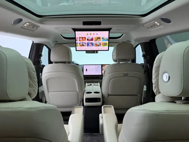 Li Auto Li Auto MEGA 2024 Ultra — Фото автомобиля 21