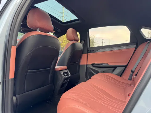 Geely Galaxy L6 — Фото автомобиля 5