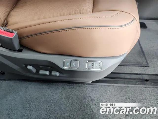 Hyundai Staria — Фото автомобиля 10