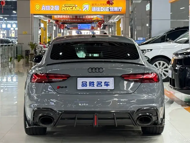 Audi RS 5 — Фото автомобиля 5