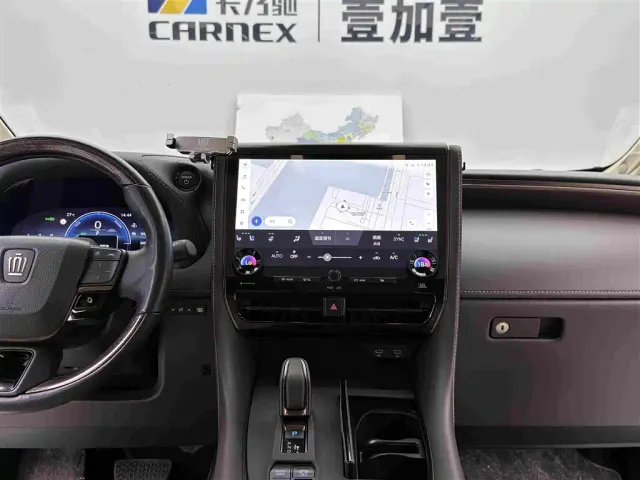 Toyota Vellfire — Фото автомобиля 12