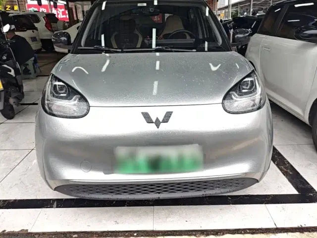 Wuling Bingo — Фото автомобиля 2