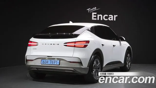 Genesis GV60 — Фото автомобиля 2