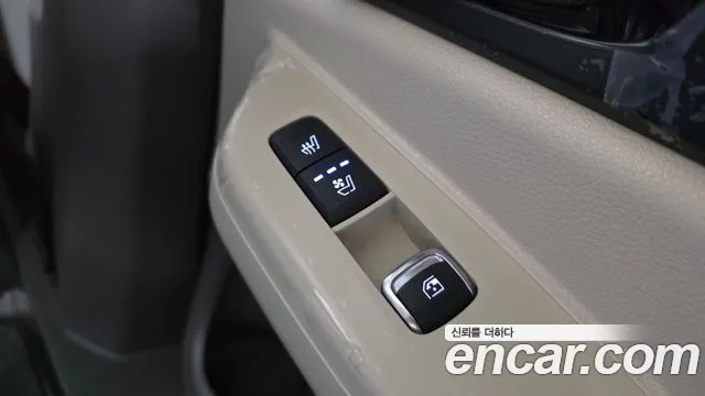 Kia Canival Новый Carnival 4 поколение Дизель 7 мест Signature — Фото автомобиля 20