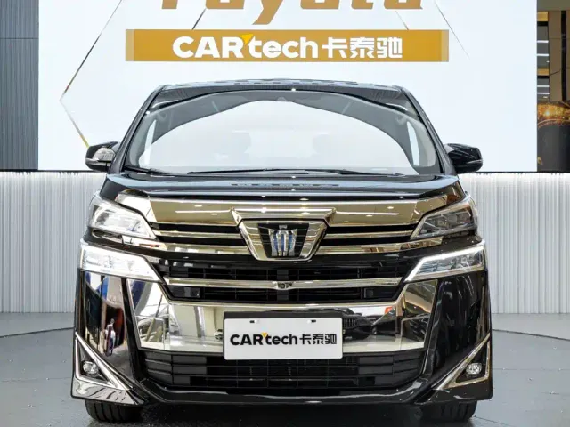 Toyota Vellfire — Фото автомобиля 2