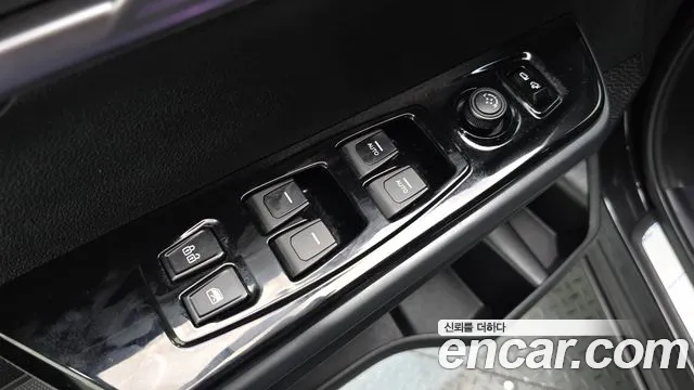 KG_Mobility_Ssangyong Torres Torres Бензин 1.5 2WD — Фото автомобиля 14