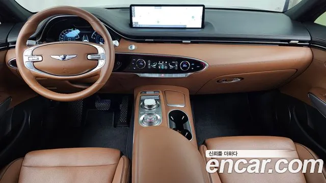 Genesis GV70 — Фото автомобиля 10