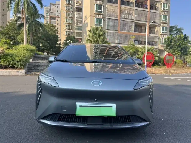 GAC Aion Y — Фото автомобиля 2