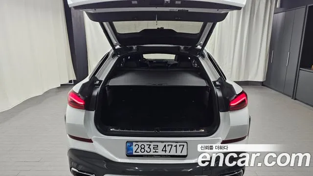 BMW X6 xDrive40i M Sport — Фото автомобиля 18