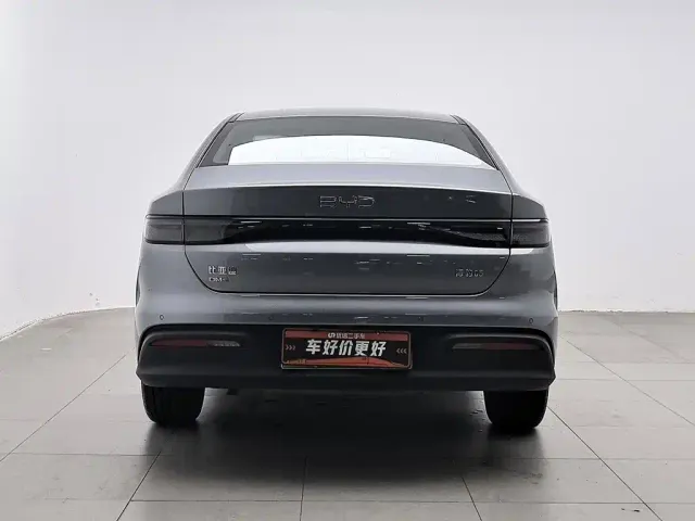 BYD Seal 05 DM-i — Фото автомобиля 4