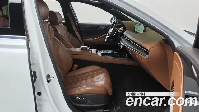 Genesis G80 Бензин 2.5 турбо AWD — Фото автомобиля 17