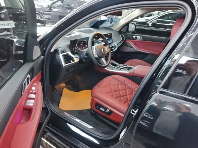 BMW X5 — Фото автомобиля 15
