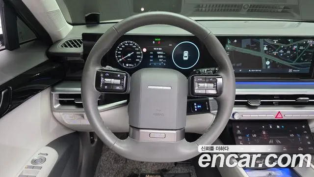 Hyundai Grandeur GN7 — Фото автомобиля 13