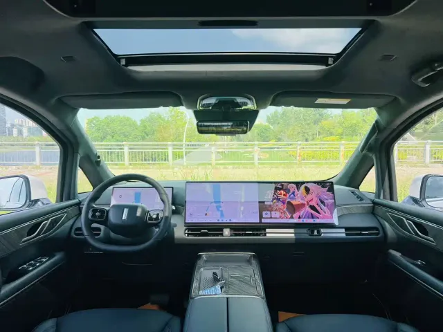 Wey Alpine — Фото автомобиля 5