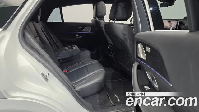 Mercedes-Benz GLE-Class — Фото автомобиля 18