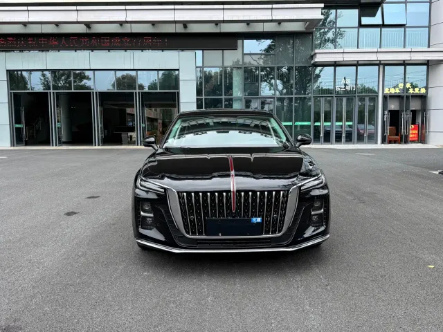 Hongqi H5 — Фото автомобиля 2