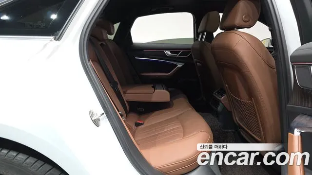 Audi A6 45 TFSI Premium — Фото автомобиля 10