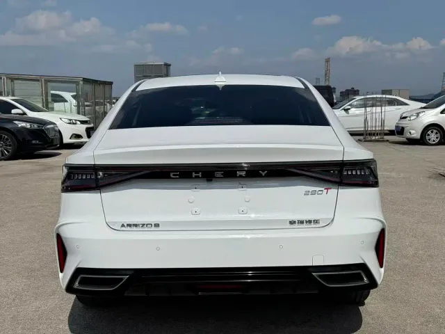Chery Arrizo 8 — Фото автомобиля 15