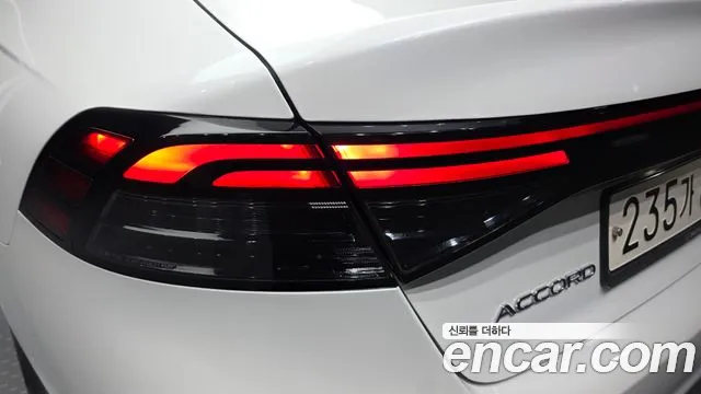 Honda Accord 1.5 Turbo — Фото автомобиля 20