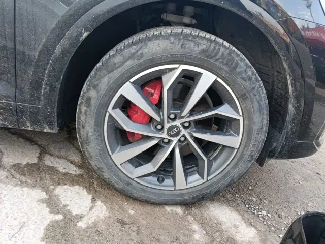 Audi Q5L — Фото автомобиля 24
