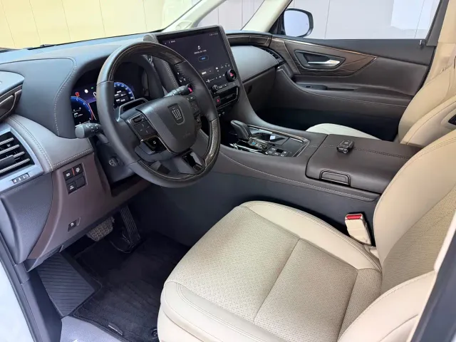 Toyota Vellfire — Фото автомобиля 9