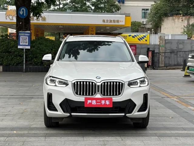 BMW X3 — Фото автомобиля 2