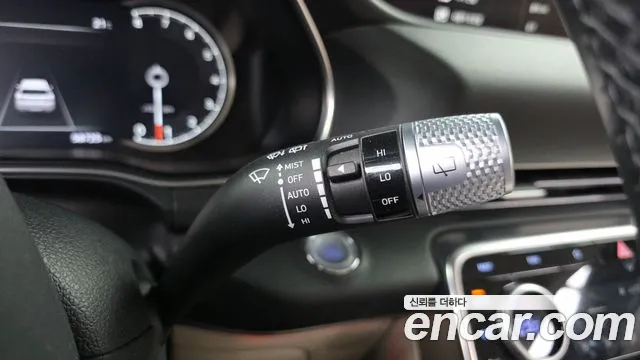 Genesis GV80 2.5T Бензин AWD — Фото автомобиля 18